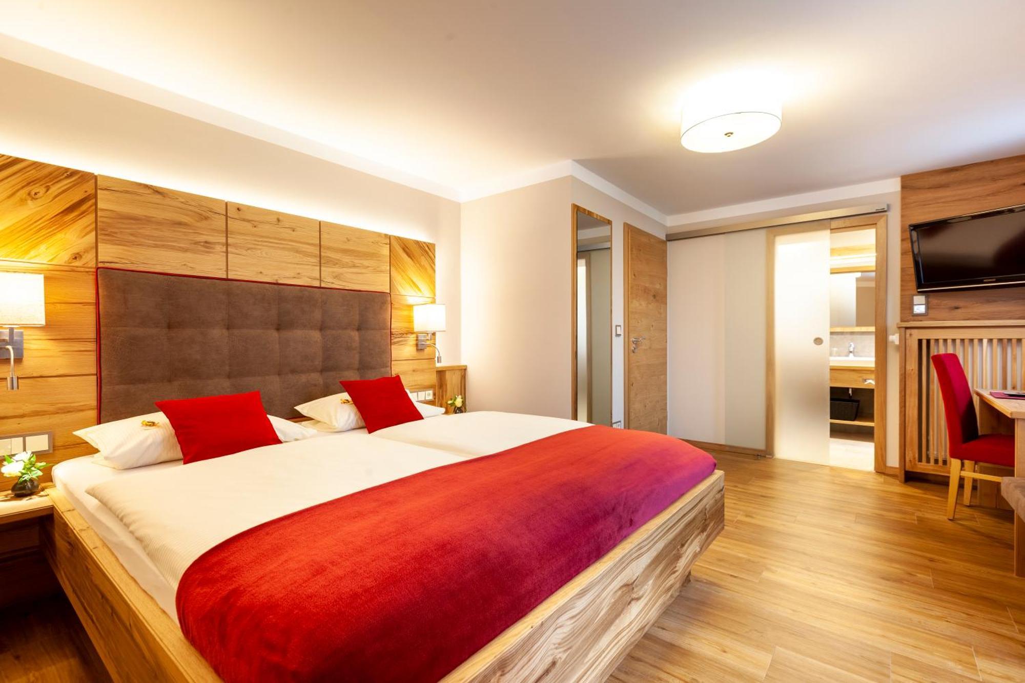 Genusshotel Hohenbogen Neukirchen beim Heiligen Blut Exteriér fotografie