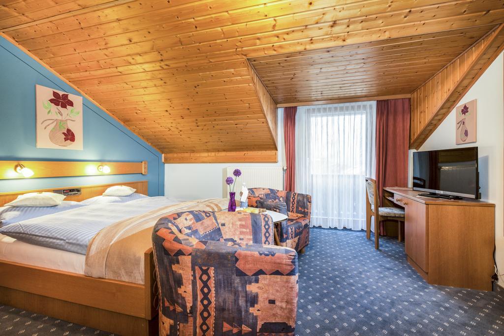 Genusshotel Hohenbogen Neukirchen beim Heiligen Blut Exteriér fotografie